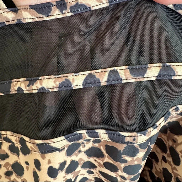 Pink Lily size Medium Leopard Print One Piece Swimsuit Mesh Pom Pom Trim Sexy - Picture 5 of 6